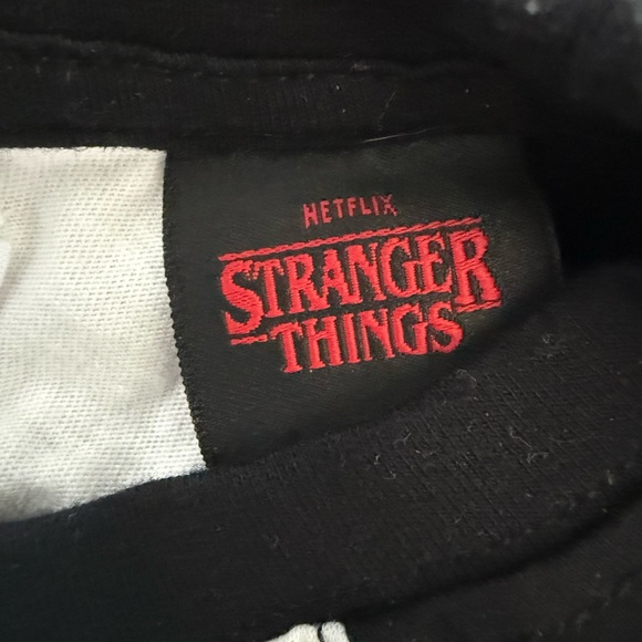 Stranger Things Netflix Raglan Shirt - Picture 2 of 2